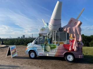brand your leased vehicle to stand out