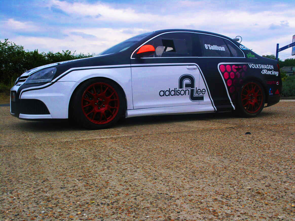 luxury-car-premium-wrap-design-raccoon-uk