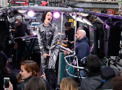 Boombus-Jessie-J-bus-Mcdonalds-24hr-tour