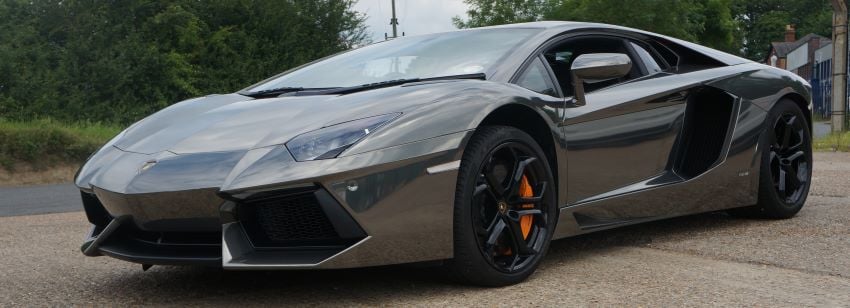 Raccoon-Lamborghini-chrome-wrap