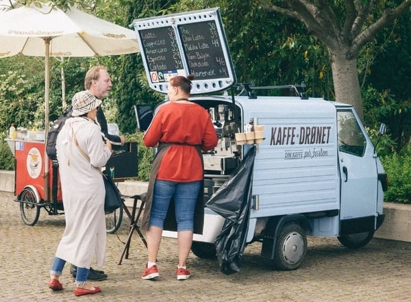 Mobile coffee shop_Photo by Marcel Ardivan on Unsplash