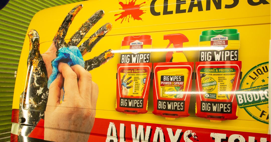 Big-Wipes-yellow-branding-van-Raccoon