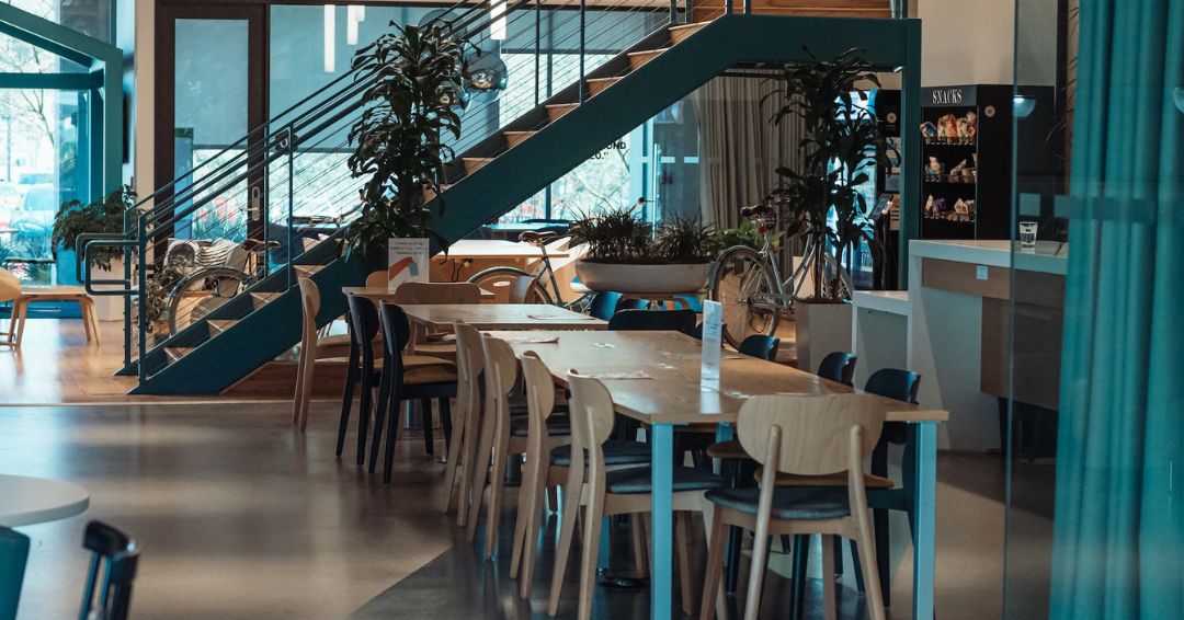branded-cafeteria